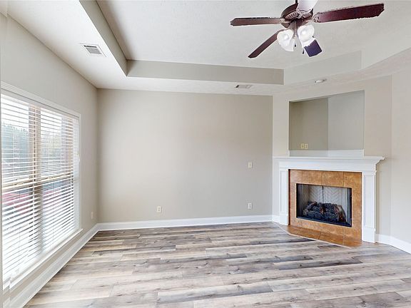 4th image of 359 Ridgeview Dr