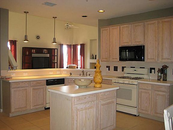 5th image of 1332 Heather Brook Dr