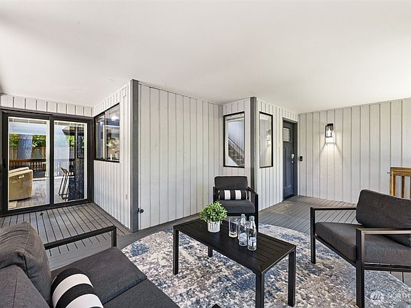 4th image of 1805 Village Green Drive #17