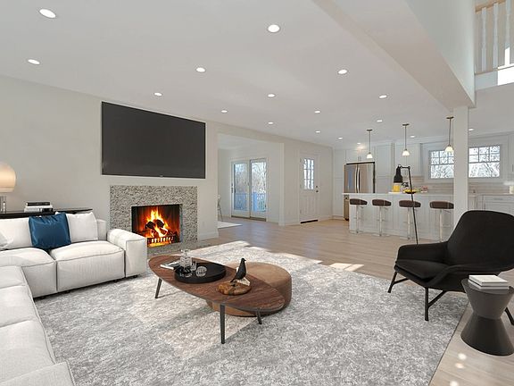 3rd image of 3 Foxridge Cir
