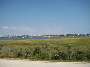 7 Ockenlander Ct, Brigantine, NJ 08203