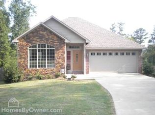 135 Anatole St, Hot Springs, AR 71901