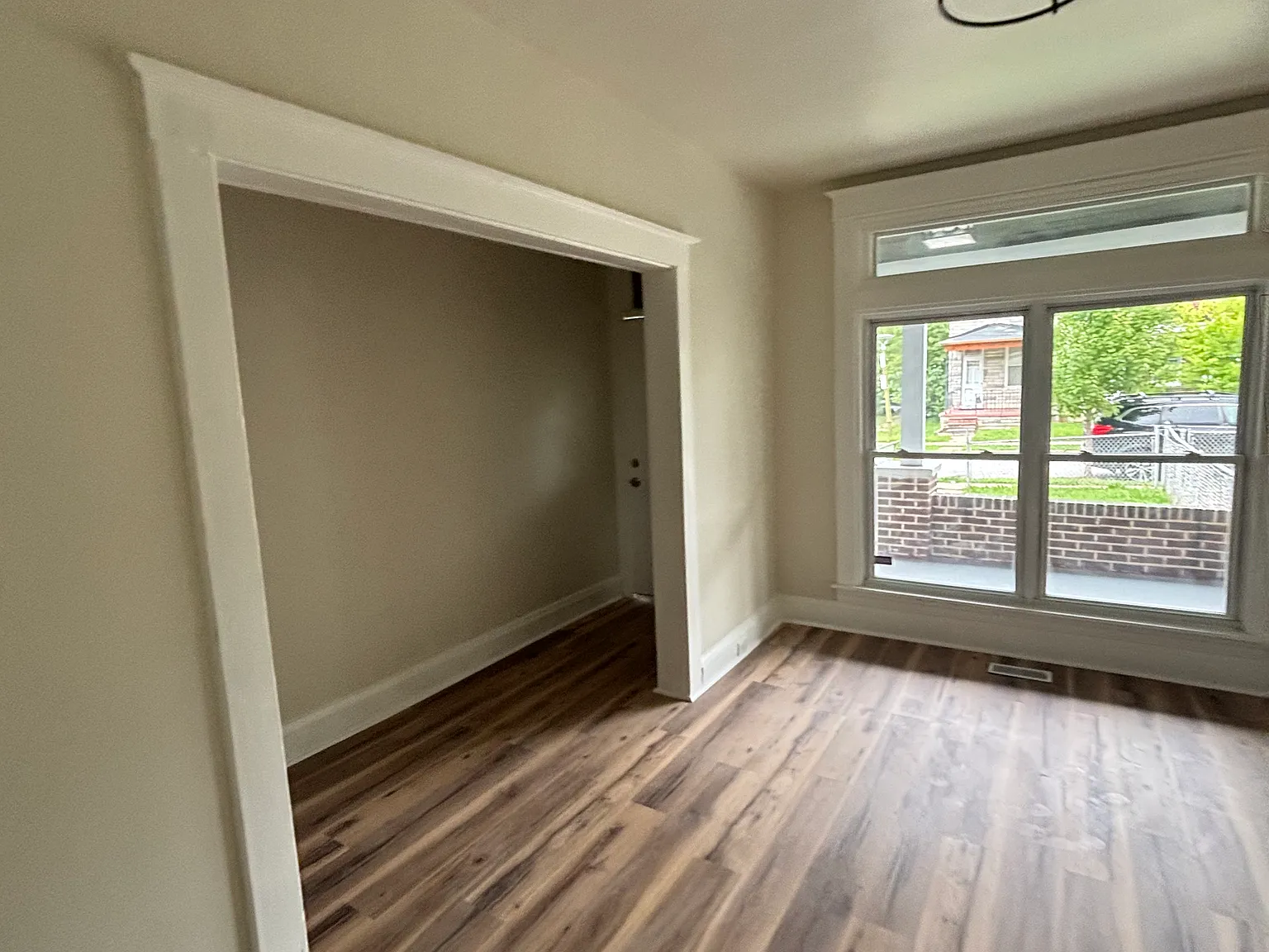 3 bed, 1260 sqft, $1,650 — Photo 3