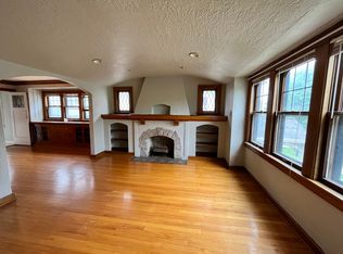 1634 E Newton Ave, Milwaukee, WI 53211