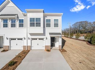 6004 Charlesdale Way, Spartanburg, SC 29302