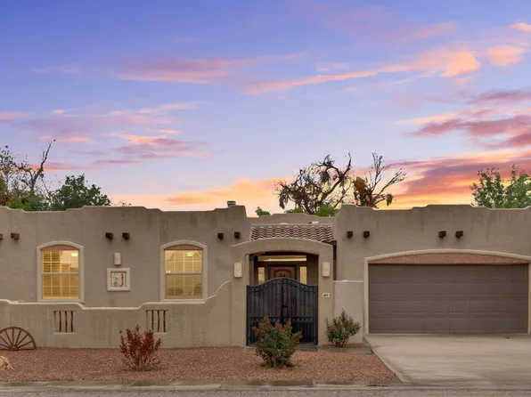 1072 Los Moros Dr, El Paso, TX 79932