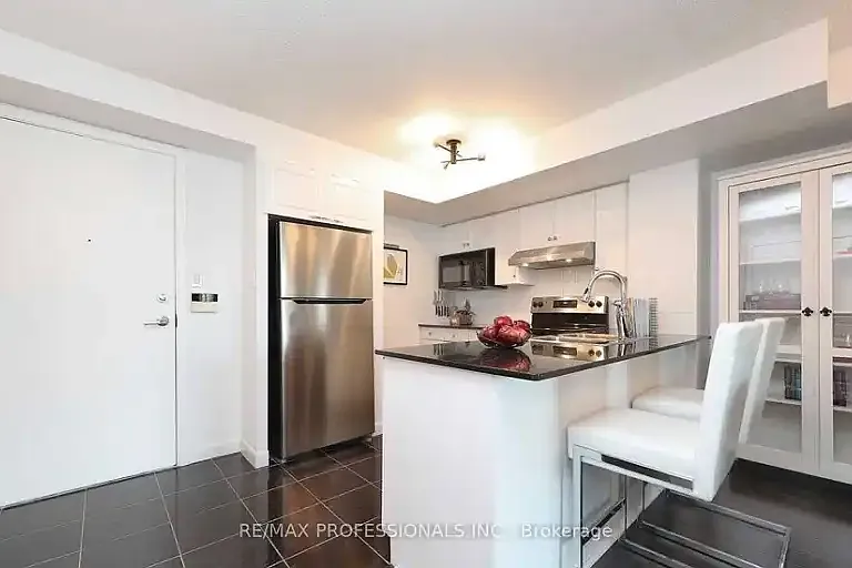 323 Richmond St E #514 — Photo 9
