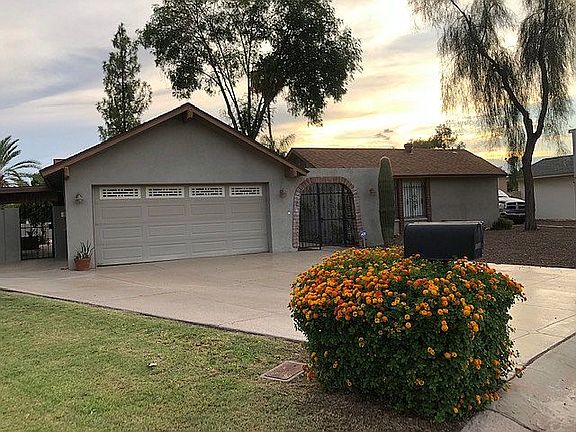 2nd image of 17224 N Sandtrap Ct