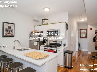 320 Saratoga St #3A, Boston, MA 02128