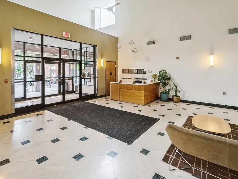 551 Observer Hwy #4C — Photo 22
