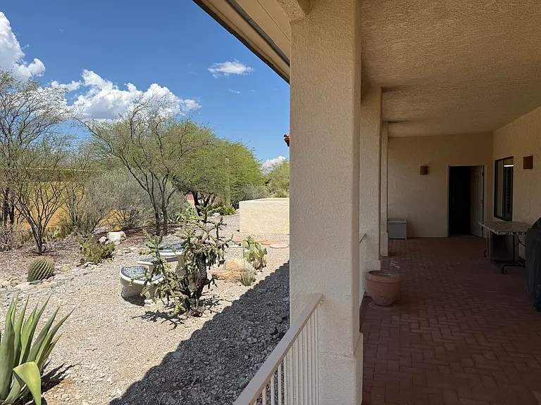 6141 N Paseo Zaldivar — Photo 40