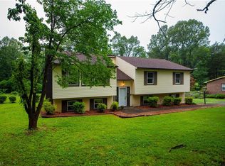 2000 Jamestown Rd, Winston Salem, NC 27106