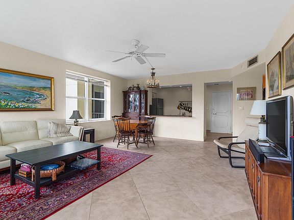 5th image of 3200 NE 36th Street #822