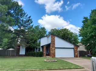 80 Fox Run Cir, Jenks, OK 74037