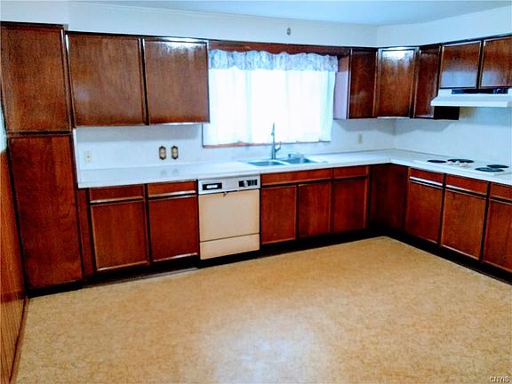 2nd image of 805 Court St