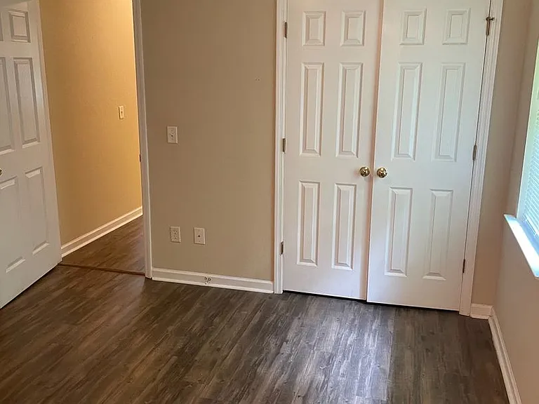 668 Gardner Dr SE — Photo 7