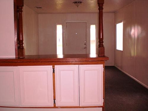 3rd image of 22122 Bay Ave