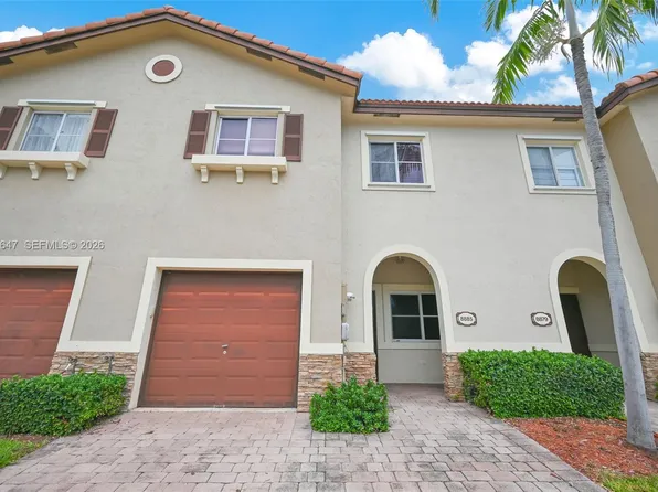 8885 SW 221st Ter, Cutler Bay, FL 33190