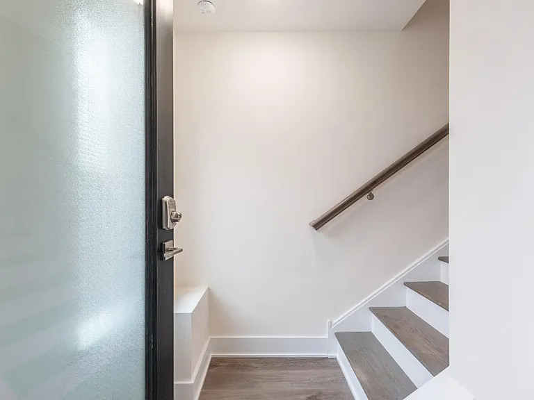 978 N 8th St #8 — Photo 36