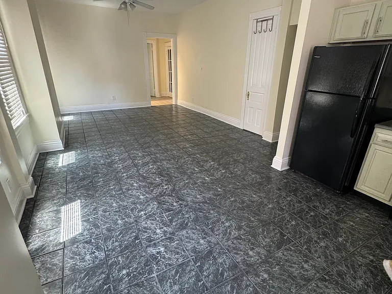 1338 Morton Ave #3 — Photo 10
