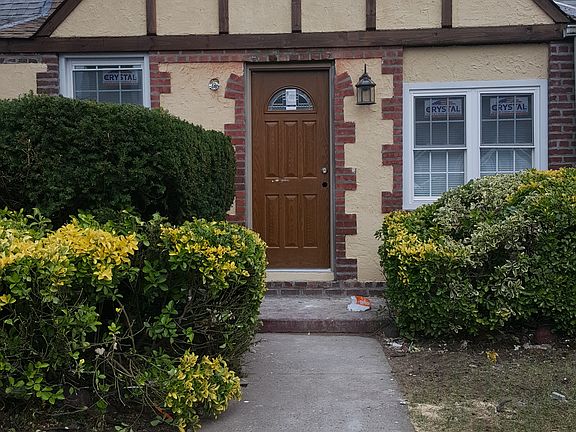 2nd image of 115 227th St