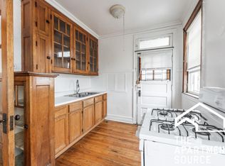4824-30 W Addison St #2S, Chicago, IL 60641