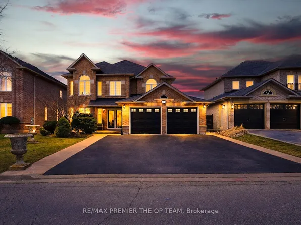 16 Saint Michele Pl, Vaughan, ON L4H 1H3