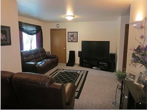 5th image of 2712 Waldheim Dr