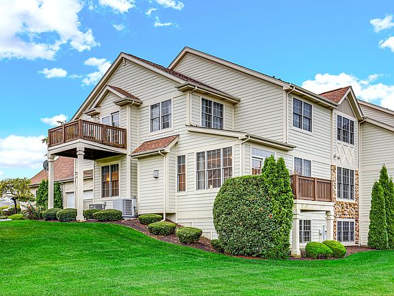 3rd image of 21330 Windy Hill Dr