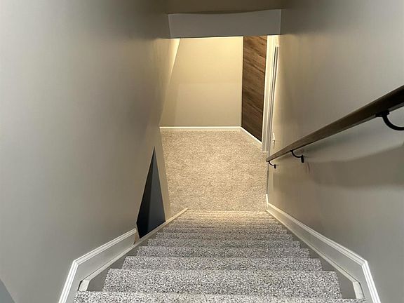 5th image of 101 Saint Andrews Dr #101