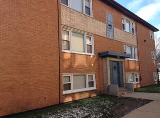 12256 Washington Ave APT 3, Blue Island, IL 60406