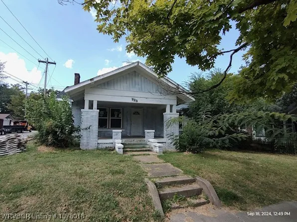 922 S 23rd St, Fort Smith, AR 72901