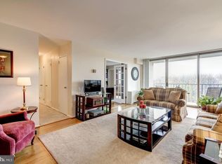 2500 N Van Dorn St APT 702, Alexandria, VA 22302