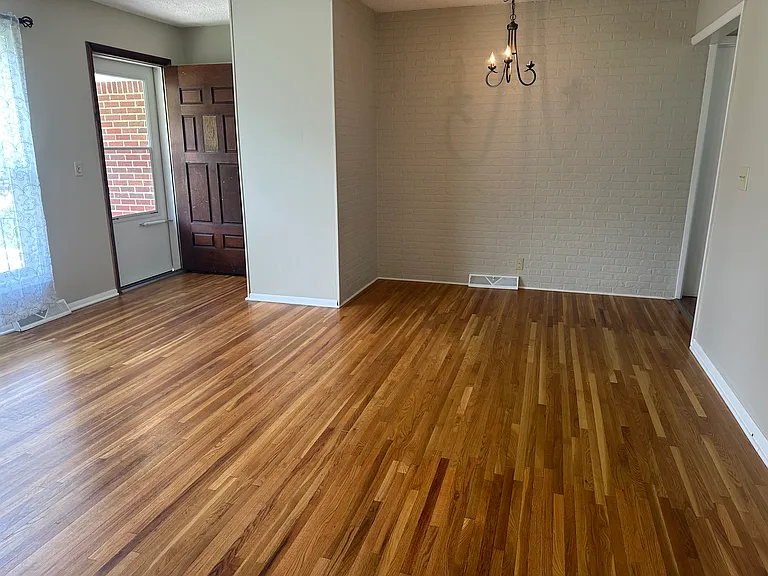 1308 E Alturas St — Photo 16