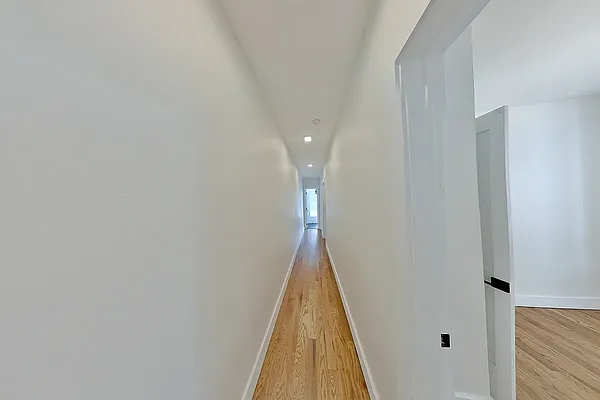 Rented by Zee Management LLC | media 4