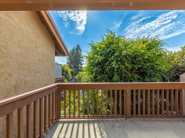 65 Orange Blossom #80, Irvine, CA 92618