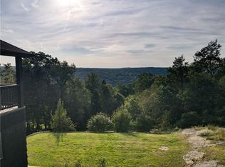 76 N Benham Rd, Seymour, CT 06483