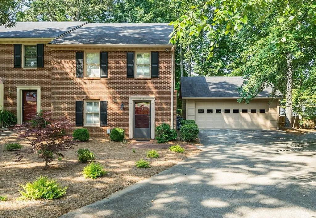 1307 Whitlock Ridge Dr photo 1