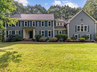 10 Fieldstone Way, Boxford, MA 01921