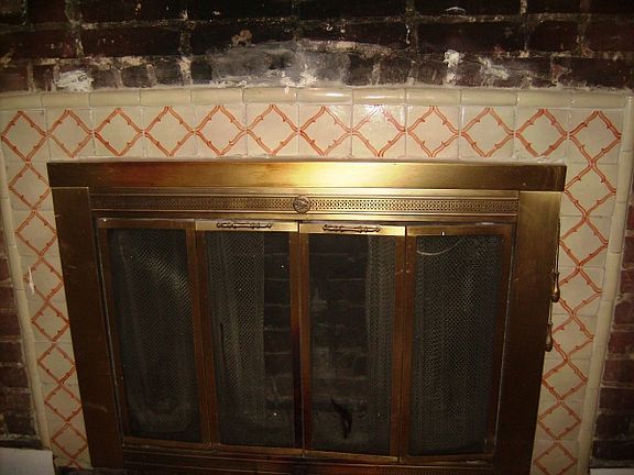 4th image of 336 E 54th St APT 6