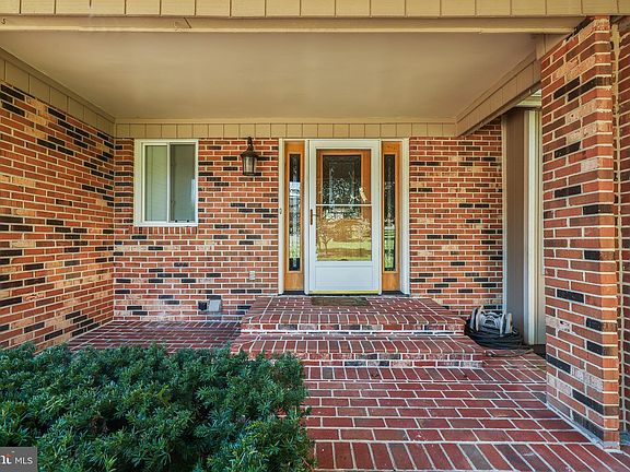 5th image of 5342 Woodbury Woods Pl