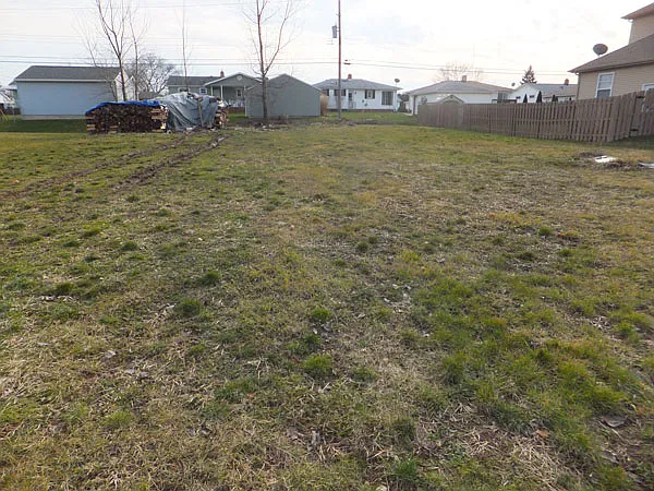 612 E Dawnwood Dr photo 1