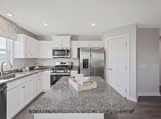 113 Clove Hitch Ln, Fuquay Varina, NC 27526