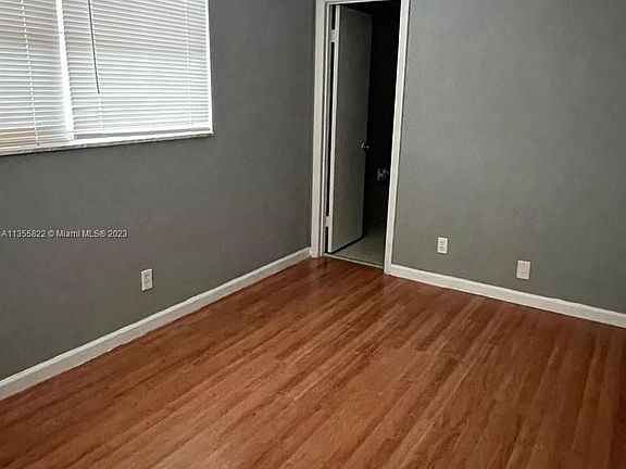 5th image of 8020 Colony Cir N APT 310