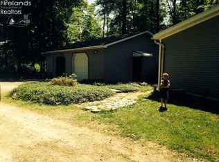 2942 Murray Rd, New London, OH 44851