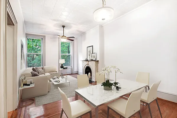 Rented by Compass | media 9