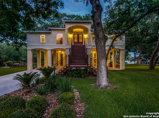 580 Turtle Ln, Seguin, TX 78155