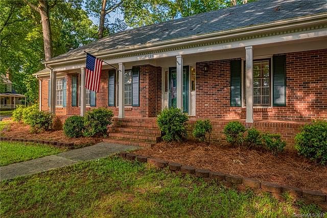 1st image of 9426 Shadow Rock Ct