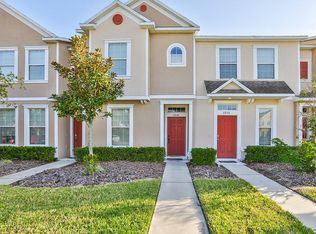 6934 Towering Spruce Dr, Riverview, FL 33578