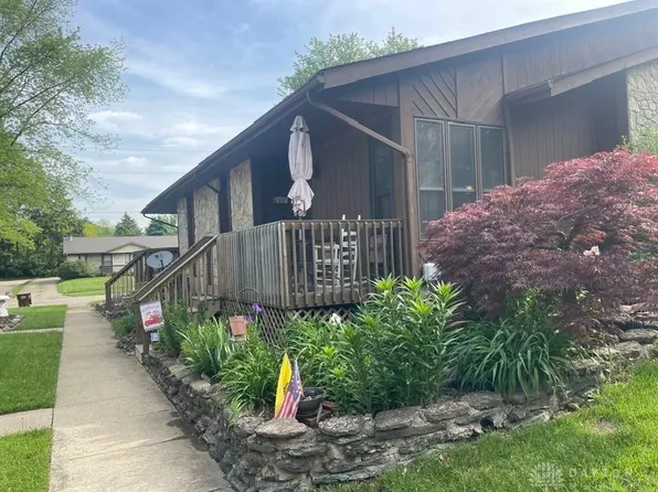 2282 Joshua Cir, Middletown, OH 45044